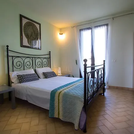 Apartment Case Di
