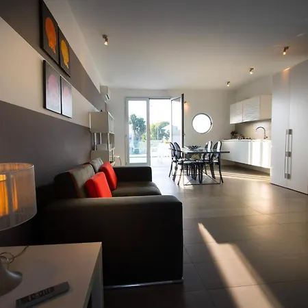 Apartment Case Di