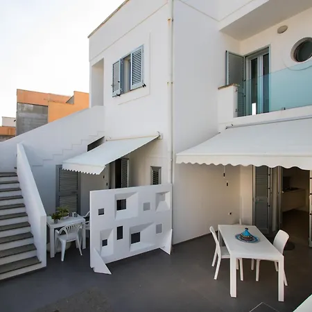 Apartment Case Di *